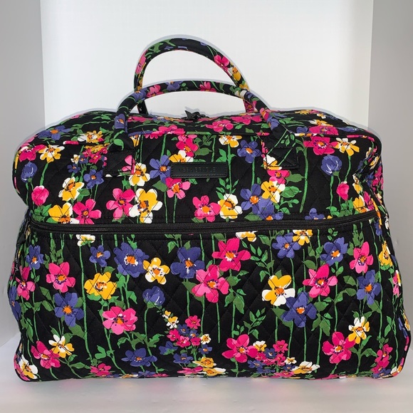 vera bradley travel backpack